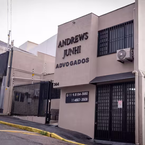 Fachada escritorio Andrews junhi